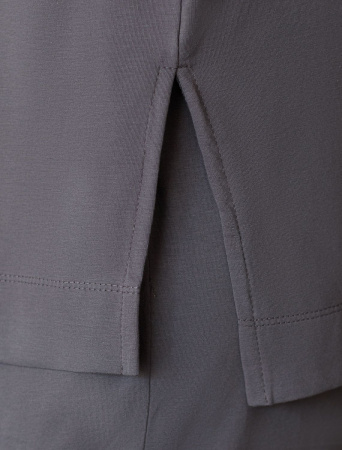 Свободная футболка с принтом и разрезами из премиального хлопка с эластаном