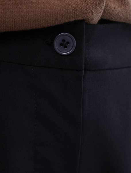 Свободные брюки палаццо на эластичном поясе из поливискозы
